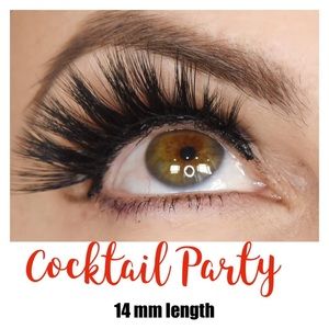 COPY - BNIB discontinued Tori Belle Cocktail Lash!